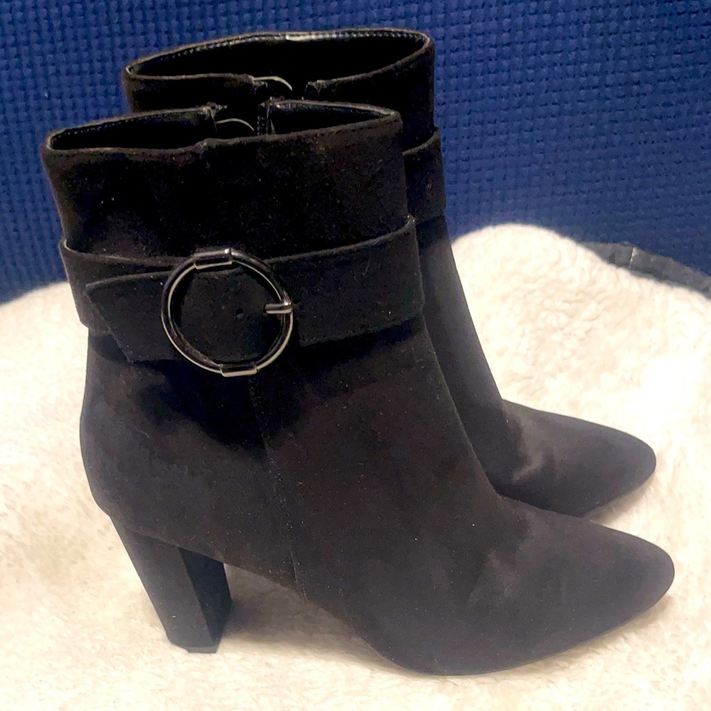 Boots by Jones New York, Black size 8.5